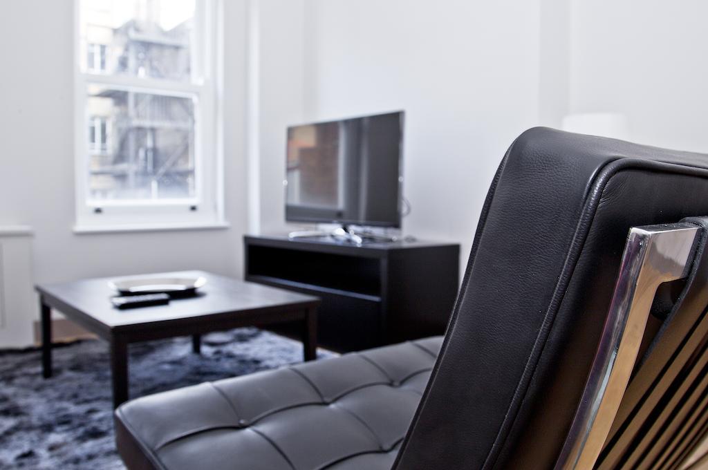 The Mayfair Collections Appart hôtel