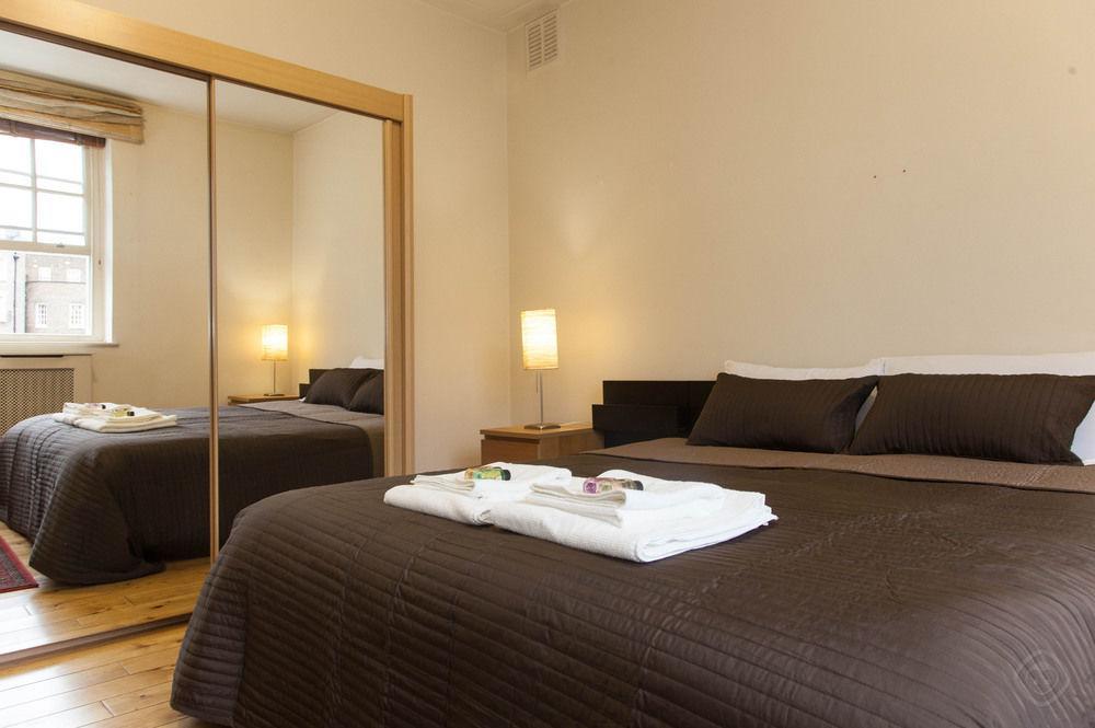 The Mayfair Collections Appart hôtel